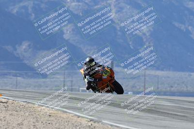 media/Jan-15-2026-Racers Edge (Thu) [[dfebeb70ab]]/3-B Group/Session 1 Turn 8/